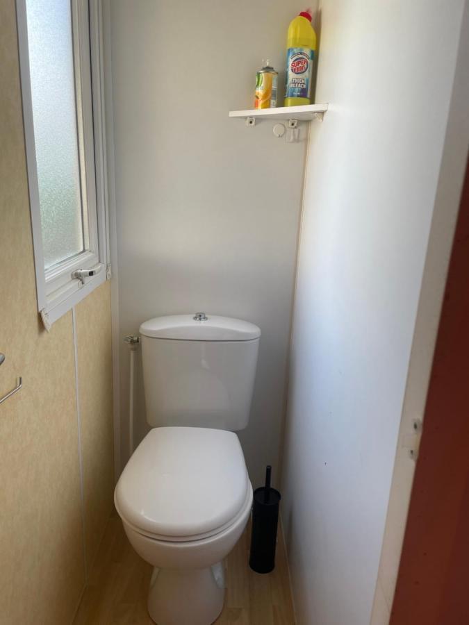 Mobil-Home Au Bord De L'Eau Feins Екстериор снимка
